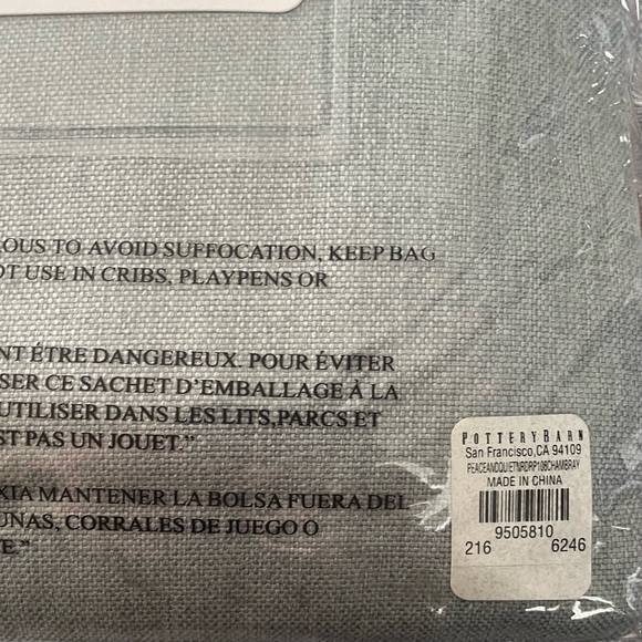 Pottery Barn Peace & Quiet Noise-Reducing Blackout Curtain in Chambray 50x108 - Picture 10 of 10